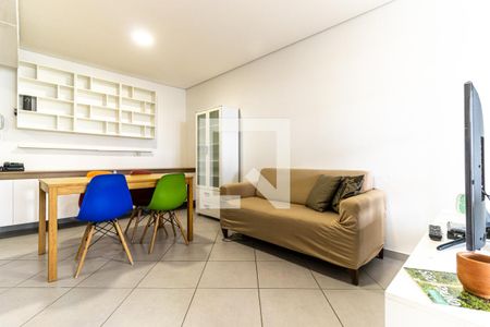 Sala - Sofá de kitnet/studio para alugar com 2 quartos, 47m² em Santa Ifigênia, São Paulo