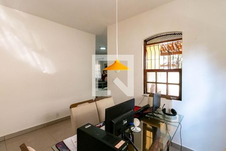 Copa de casa à venda com 3 quartos, 360m² em Jardim Industrial, Contagem