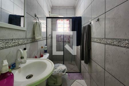Banheiro de casa para alugar com 1 quarto, 24m² em Nova Gerti, São Caetano do Sul