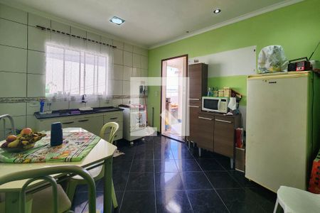 Cozinha de casa para alugar com 1 quarto, 24m² em Nova Gerti, São Caetano do Sul