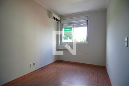 Quarto 2 de apartamento para alugar com 2 quartos, 49m² em Jardim Itu Sabará, Porto Alegre