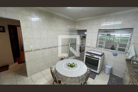 Cozinha de casa à venda com 3 quartos, 166m² em São Francisco, Belo Horizonte