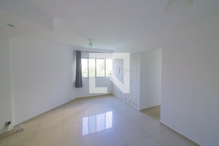 Sala de apartamento para alugar com 3 quartos, 65m² em Jardim Olympia, São Paulo