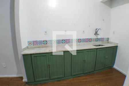 Cozinha de apartamento para alugar com 1 quarto, 30m² em Centro, Niterói