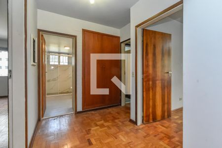 Corredor de apartamento para alugar com 3 quartos, 165m² em Santa Cecília, São Paulo