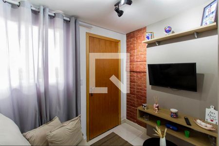 Sala e Cozinha Integrada  de apartamento à venda com 2 quartos, 33m² em Parque Artur Alvim, São Paulo