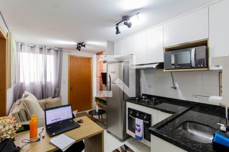 Sala e Cozinha Integrada  de apartamento à venda com 2 quartos, 33m² em Parque Artur Alvim, São Paulo