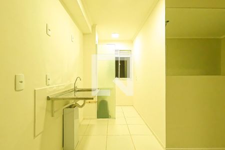 Sala/Cozinha de apartamento para alugar com 2 quartos, 36m² em Vila das Bandeiras, Guarulhos