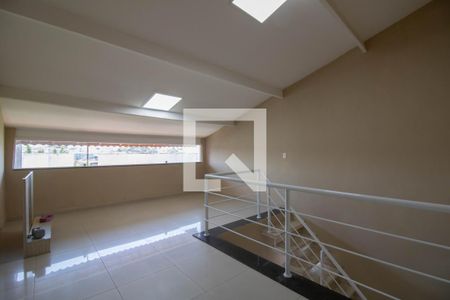 Sala de casa à venda com 3 quartos, 350m² em Jardim Paraventi, Guarulhos