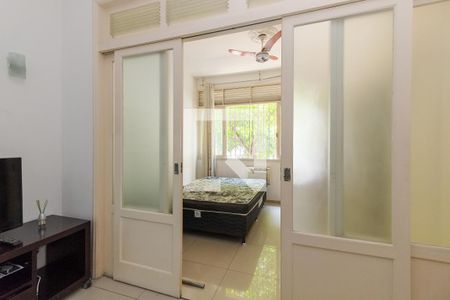 Sala de apartamento para alugar com 1 quarto, 37m² em Tijuca, Rio de Janeiro