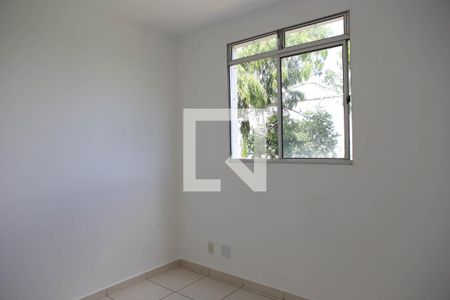 Quarto 2 de apartamento para alugar com 2 quartos, 43m² em São João Batista (venda Nova), Belo Horizonte