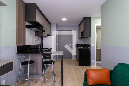 Sala e Cozinha de apartamento para alugar com 1 quarto, 32m² em Vila Mariana, São Paulo