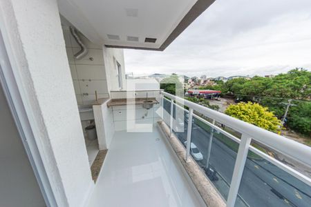 Sala de apartamento à venda com 2 quartos, 56m² em Cordovil, Rio de Janeiro