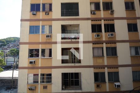 Vista da Sala de apartamento para alugar com 3 quartos, 62m² em Vila Valqueire, Rio de Janeiro