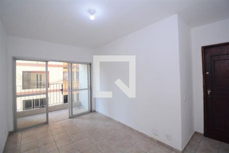 Sala de apartamento para alugar com 3 quartos, 62m² em Vila Valqueire, Rio de Janeiro