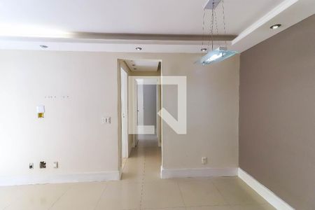 Corredor de apartamento à venda com 2 quartos, 64m² em Morumbi, São Paulo
