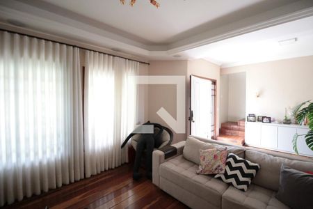 Sala de casa à venda com 4 quartos, 248m² em Santa Rosa, Belo Horizonte