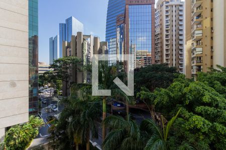 Vista de apartamento à venda com 3 quartos, 111m² em Vila Olímpia, São Paulo