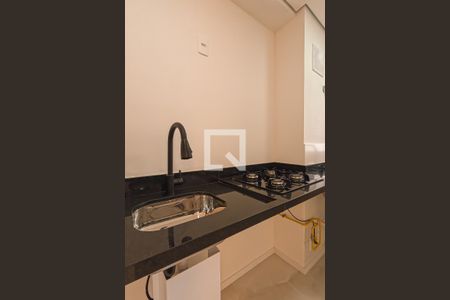 Sala/Cozinha de apartamento para alugar com 2 quartos, 39m² em Vila das Bandeiras, Guarulhos