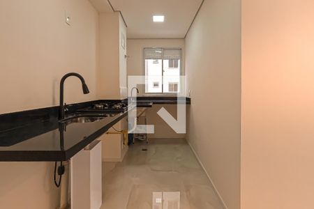 Sala/Cozinha de apartamento para alugar com 2 quartos, 39m² em Vila das Bandeiras, Guarulhos