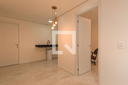 Sala/Cozinha de apartamento para alugar com 2 quartos, 39m² em Vila das Bandeiras, Guarulhos