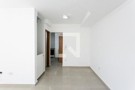Sala de casa de condomínio para alugar com 2 quartos, 100m² em Chácara Seis de Outubro, São Paulo