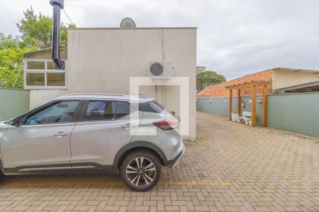 Sala de casa de condomínio à venda com 2 quartos, 78m² em Niterói, Canoas