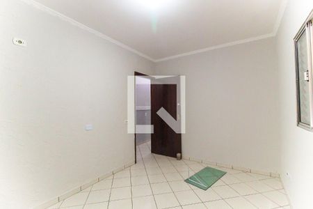 Quarto 2 de casa para alugar com 2 quartos, 100m² em Fazenda Aricanduva, São Paulo