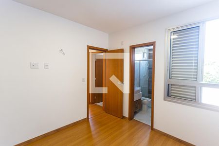 Suíte de apartamento para alugar com 3 quartos, 74m² em Renascença, Belo Horizonte