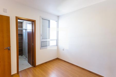 Suíte de apartamento para alugar com 3 quartos, 74m² em Renascença, Belo Horizonte