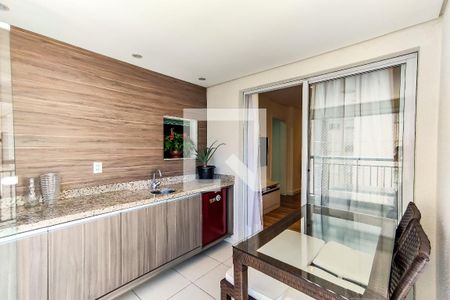 Varanda de apartamento para alugar com 3 quartos, 84m² em Vila Suzana, São Paulo