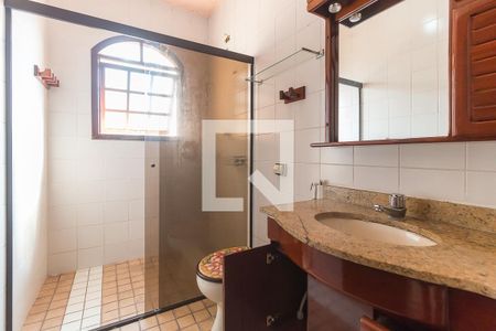 Casa para alugar com 350m², 2 quartos e 10 vagas Casa para alugar com 350m², 2 quartos e 10 vagasBanheiro