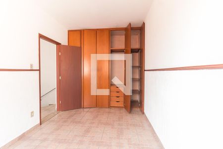 Quarto 1 de casa para alugar com 2 quartos, 350m² em Jardim Camila, Mogi das Cruzes