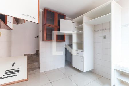 Casa para alugar com 350m², 2 quartos e 10 vagas Casa para alugar com 350m², 2 quartos e 10 vagasCozinha