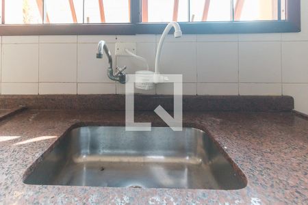 Casa para alugar com 350m², 2 quartos e 10 vagas Casa para alugar com 350m², 2 quartos e 10 vagasCozinha