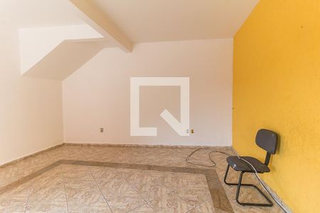 Sala de casa para alugar com 2 quartos, 350m² em Jardim Camila, Mogi das Cruzes