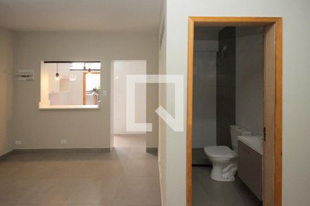 Studio de kitnet/studio para alugar com 1 quarto, 29m² em Vila Paulo Silas, São Paulo