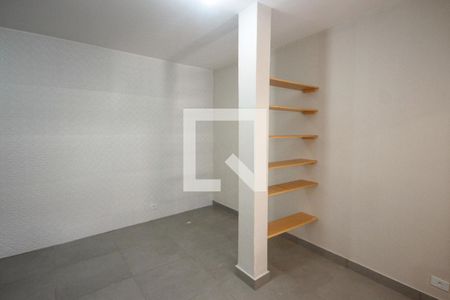 Studio de kitnet/studio para alugar com 1 quarto, 29m² em Vila Paulo Silas, São Paulo