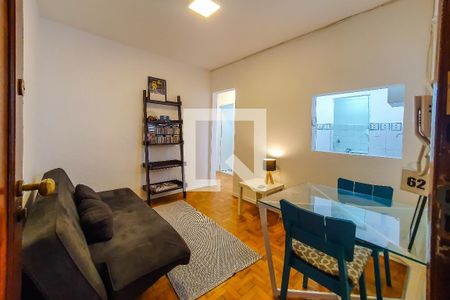 Sala de apartamento para alugar com 2 quartos, 48m² em Vila Deodoro, São Paulo