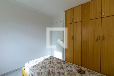 Quarto 1 de apartamento para alugar com 2 quartos, 56m² em Jardim Itapemirim, São Paulo