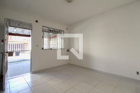 Sala de casa para alugar com 2 quartos, 180m² em Vila Oratório, São Paulo