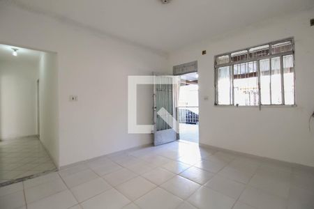 Sala de casa para alugar com 2 quartos, 180m² em Vila Oratório, São Paulo