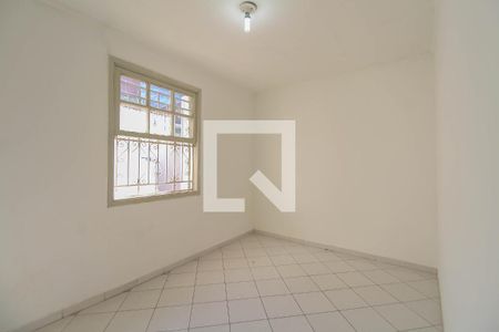 Quarto 2 de casa para alugar com 2 quartos, 180m² em Vila Oratório, São Paulo