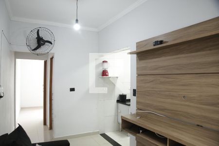Sala de apartamento para alugar com 2 quartos, 38m² em Guilhermina, Praia Grande