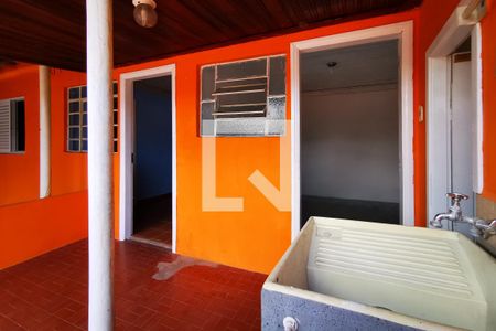 Casa à venda com 283m², 2 quartos e 3 vagas Casa à venda com 283m², 2 quartos e 3 vagasÁrea de Serviço