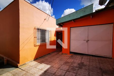 Casa à venda com 283m², 2 quartos e 3 vagas Casa à venda com 283m², 2 quartos e 3 vagasÁrea comum