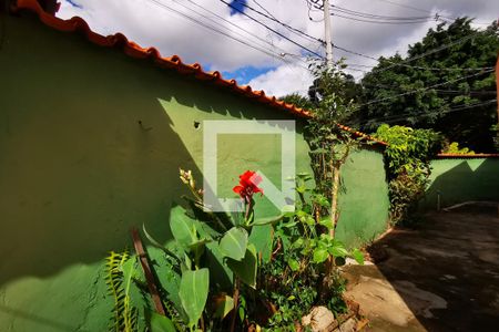 Casa à venda com 283m², 2 quartos e 3 vagas Casa à venda com 283m², 2 quartos e 3 vagasÁrea comum