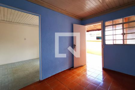 Casa à venda com 283m², 2 quartos e 3 vagas Casa à venda com 283m², 2 quartos e 3 vagasQuarto de serviço