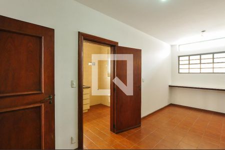 Quarto de casa à venda com 3 quartos, 235m² em Vila Madalena, São Paulo