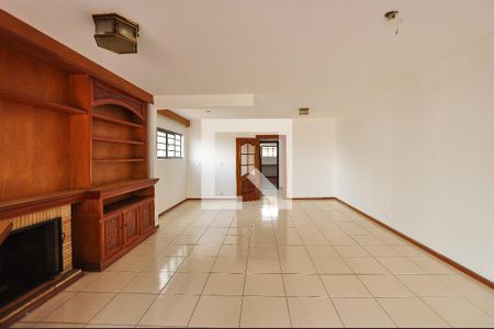 Sala de casa à venda com 3 quartos, 235m² em Vila Madalena, São Paulo